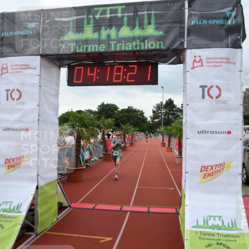 15.06.2025 - 7 Türme Triathlon Michael Strokosch http://msf.ph/oto/7984978 15.06.2025 14:18:21 Ziel 888, 1188 meine-sportfotos.de