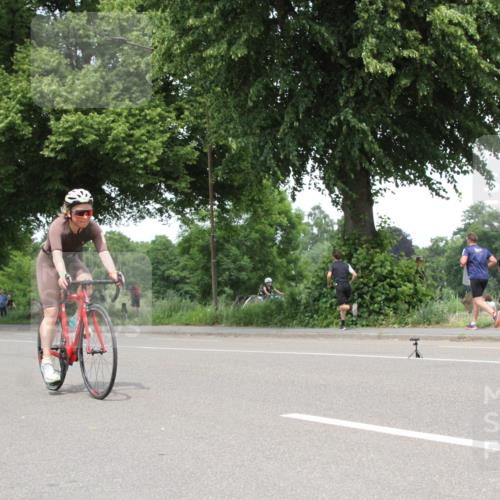 15.06.2025 - 7 Türme Triathlon Yannick Fuchs http://msf.ph/oto/7985039 15.06.2025 13:46:41 Radfahren  meine-sportfotos.de