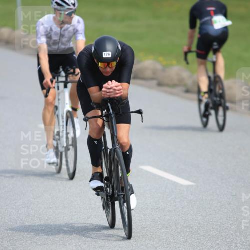 15.06.2025 - 27. Vierlanden-Triathlon H.Heesch http://msf.ph/oto/7985056 15.06.2025 11:03:09 Radfahren 138, 176, 604, 661, 677, 744, 761, 764 meine-sportfotos.de