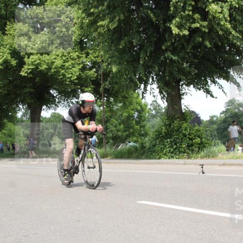 15.06.2025 - 7 Türme Triathlon Yannick Fuchs http://msf.ph/oto/7985094 15.06.2025 13:46:49 Radfahren  meine-sportfotos.de