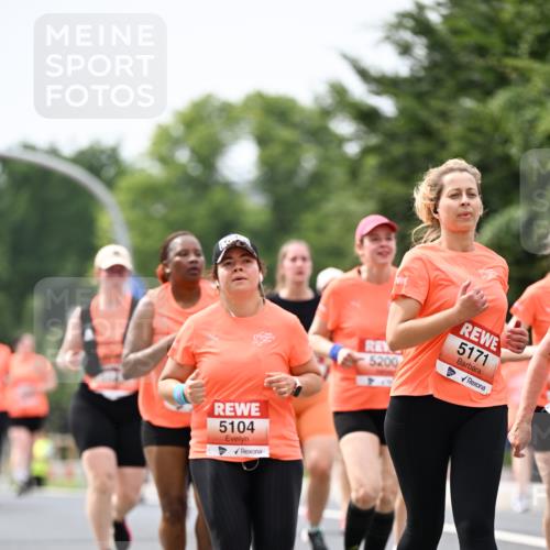 15.06.2025 - REWE Women's Run Dr. Thomas Lammeyer http://msf.ph/oto/7985096 15.06.2025 10:47:21 Laufen 5104, 5200, 5171 meine-sportfotos.de