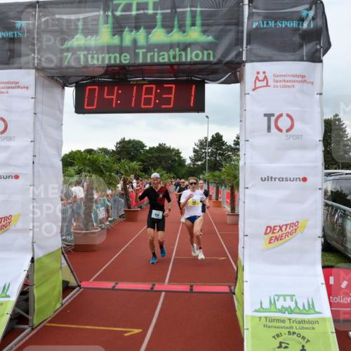 15.06.2025 - 7 Türme Triathlon Michael Strokosch http://msf.ph/oto/7985101 15.06.2025 14:18:31 Ziel 550, 720, 925, 1161 meine-sportfotos.de