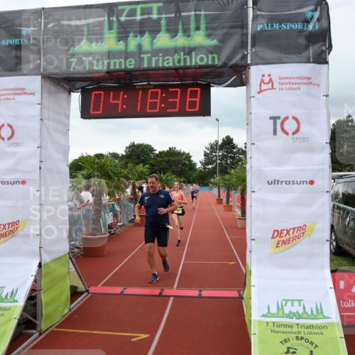 15.06.2025 - 7 Türme Triathlon Michael Strokosch http://msf.ph/oto/7985266 15.06.2025 14:18:38 Ziel 550, 720, 779, 802, 925, 979, 1161 meine-sportfotos.de