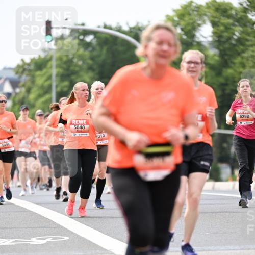 15.06.2025 - REWE Women's Run Dr. Thomas Lammeyer http://msf.ph/oto/7985286 15.06.2025 10:47:26 Laufen 5048, 5010 meine-sportfotos.de