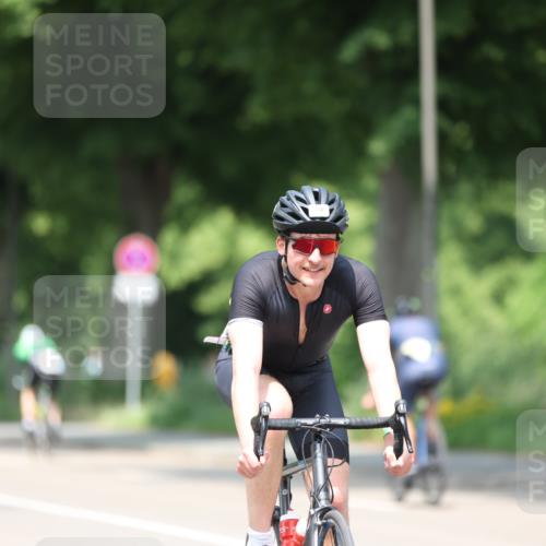 15.06.2025 - 7 Türme Triathlon Yannick Fuchs http://msf.ph/oto/7985287 15.06.2025 12:55:13 Radfahren  meine-sportfotos.de