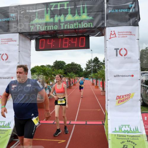 15.06.2025 - 7 Türme Triathlon Michael Strokosch http://msf.ph/oto/7985332 15.06.2025 14:18:40 Ziel 779, 802, 925, 979, 1161 meine-sportfotos.de