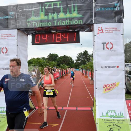 15.06.2025 - 7 Türme Triathlon Michael Strokosch http://msf.ph/oto/7985334 15.06.2025 14:18:40 Ziel 779, 802, 925, 979, 1161 meine-sportfotos.de