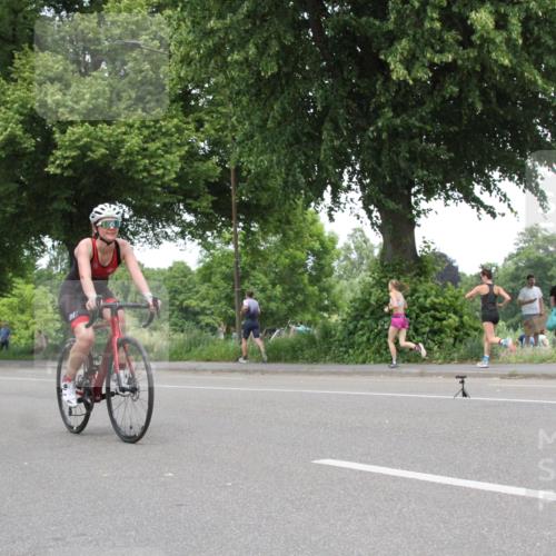 15.06.2025 - 7 Türme Triathlon Yannick Fuchs http://msf.ph/oto/7985335 15.06.2025 13:47:10 Radfahren  meine-sportfotos.de