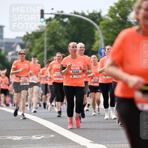 15.06.2025 - REWE Women's Run Dr. Thomas Lammeyer http://msf.ph/oto/7985345 15.06.2025 10:47:27 Laufen 5253, 5048 meine-sportfotos.de