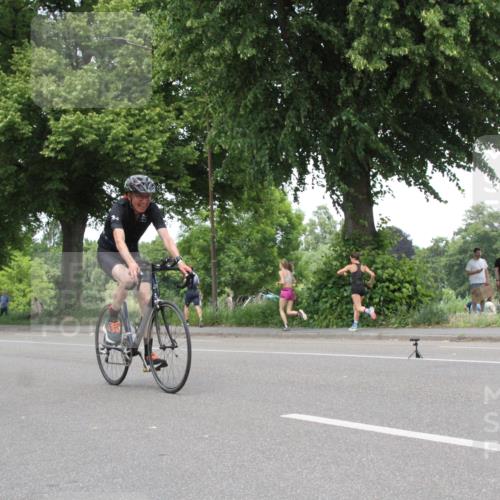 15.06.2025 - 7 Türme Triathlon Yannick Fuchs http://msf.ph/oto/7985348 15.06.2025 13:47:11 Radfahren  meine-sportfotos.de