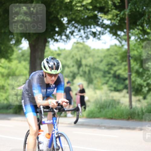 15.06.2025 - 7 Türme Triathlon Yannick Fuchs http://msf.ph/oto/7985366 15.06.2025 12:55:25 Radfahren 624 meine-sportfotos.de