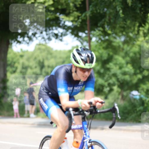 15.06.2025 - 7 Türme Triathlon Yannick Fuchs http://msf.ph/oto/7985372 15.06.2025 12:55:25 Radfahren 624 meine-sportfotos.de