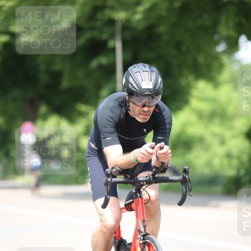 15.06.2025 - 7 Türme Triathlon Yannick Fuchs http://msf.ph/oto/7985469 15.06.2025 12:55:36 Radfahren 536, 559, 568, 612, 637 meine-sportfotos.de