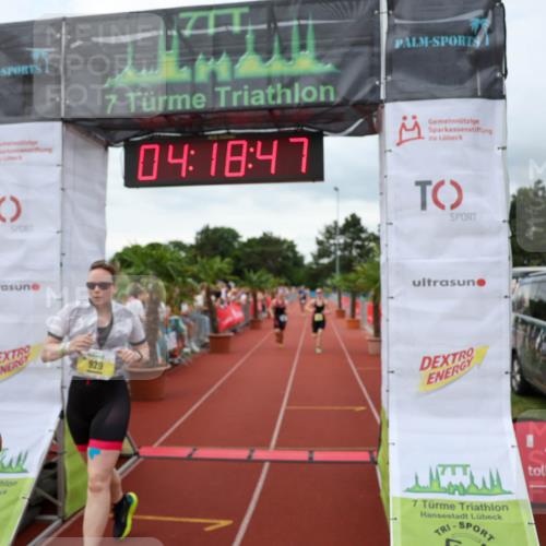 15.06.2025 - 7 Türme Triathlon Michael Strokosch http://msf.ph/oto/7985479 15.06.2025 14:18:46 Ziel 473, 594, 779, 802, 929, 979, 1119 meine-sportfotos.de