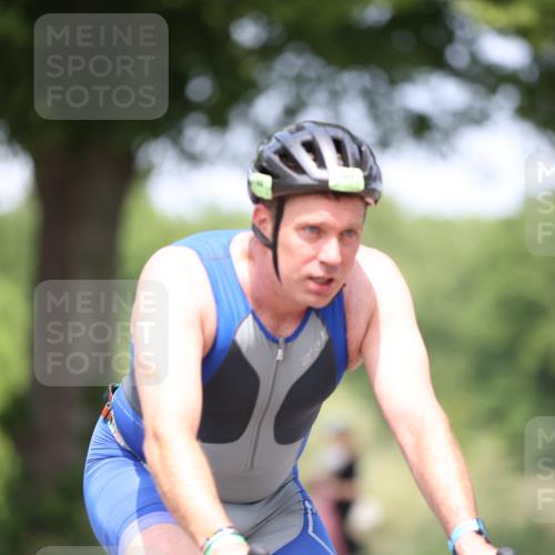 15.06.2025 - 7 Türme Triathlon Yannick Fuchs http://msf.ph/oto/7985502 15.06.2025 12:55:39 Radfahren 302, 536, 559, 568, 612, 613, 637 meine-sportfotos.de