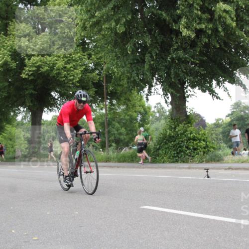15.06.2025 - 7 Türme Triathlon Yannick Fuchs http://msf.ph/oto/7985522 15.06.2025 13:47:55 Radfahren  meine-sportfotos.de