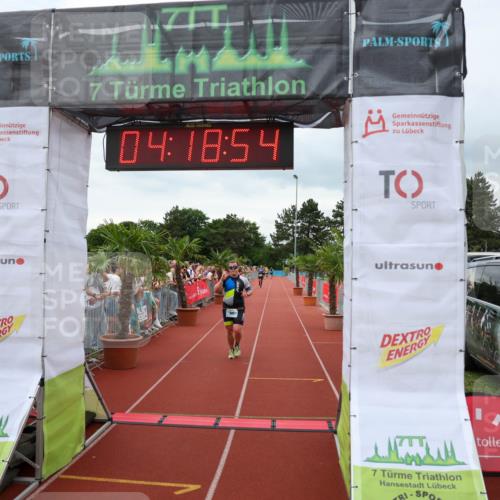 15.06.2025 - 7 Türme Triathlon Michael Strokosch http://msf.ph/oto/7985615 15.06.2025 14:18:54 Ziel 594, 677, 1119 meine-sportfotos.de