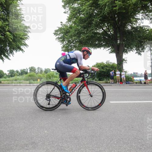15.06.2025 - 7 Türme Triathlon Yannick Fuchs http://msf.ph/oto/7985681 15.06.2025 11:29:24 Radfahren  meine-sportfotos.de