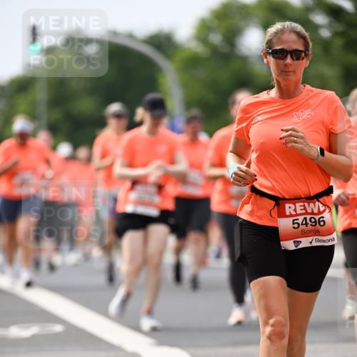15.06.2025 - REWE Women's Run Dr. Thomas Lammeyer http://msf.ph/oto/7985810 15.06.2025 10:47:34 Laufen 5496 meine-sportfotos.de