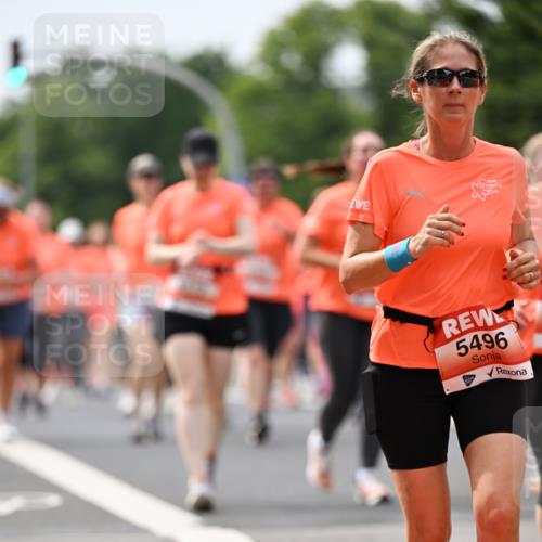 15.06.2025 - REWE Women's Run Dr. Thomas Lammeyer http://msf.ph/oto/7985831 15.06.2025 10:47:34 Laufen 5496 meine-sportfotos.de