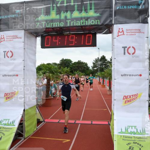 15.06.2025 - 7 Türme Triathlon Michael Strokosch http://msf.ph/oto/7985871 15.06.2025 14:19:10 Ziel 539, 604, 649, 968, 987, 1083 meine-sportfotos.de