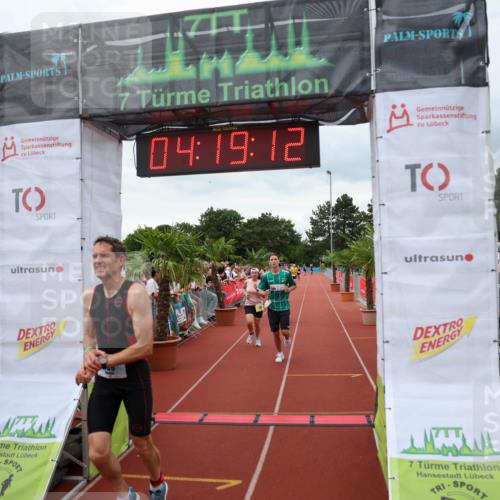 15.06.2025 - 7 Türme Triathlon Michael Strokosch http://msf.ph/oto/7985919 15.06.2025 14:19:12 Ziel 539, 649, 968, 987, 1083 meine-sportfotos.de