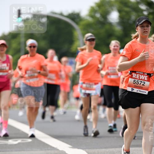 15.06.2025 - REWE Women's Run Dr. Thomas Lammeyer http://msf.ph/oto/7985953 15.06.2025 10:47:37 Laufen 5572 meine-sportfotos.de