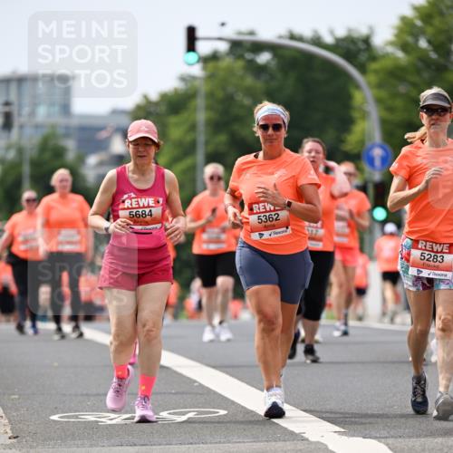 15.06.2025 - REWE Women's Run Dr. Thomas Lammeyer http://msf.ph/oto/7985995 15.06.2025 10:47:38 Laufen 5684, 5362, 317, 5283 meine-sportfotos.de