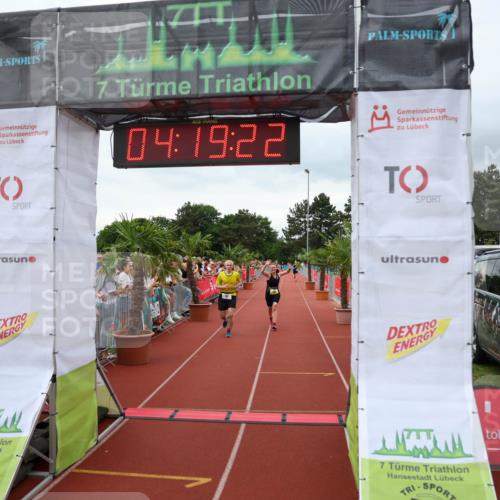 15.06.2025 - 7 Türme Triathlon Michael Strokosch http://msf.ph/oto/7986030 15.06.2025 14:19:22 Ziel 193, 806, 968 meine-sportfotos.de