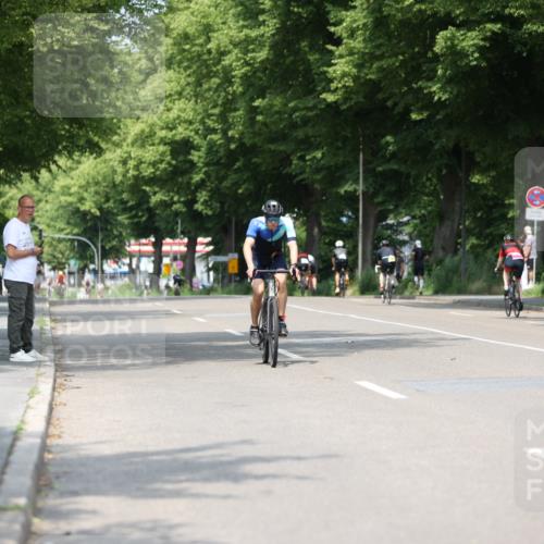15.06.2025 - 7 Türme Triathlon Yannick Fuchs http://msf.ph/oto/7986038 15.06.2025 12:56:34 Radfahren 274, 331, 378, 385, 623 meine-sportfotos.de