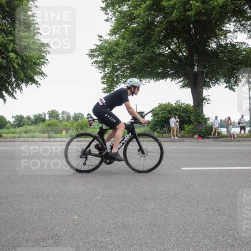 15.06.2025 - 7 Türme Triathlon Yannick Fuchs http://msf.ph/oto/7986128 15.06.2025 11:49:53 Radfahren 327 meine-sportfotos.de
