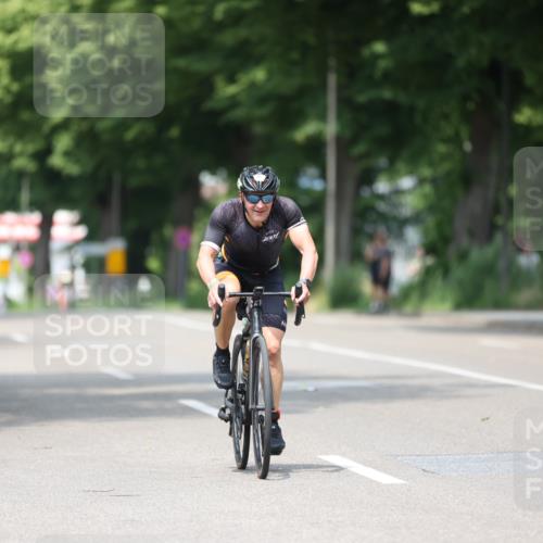 15.06.2025 - 7 Türme Triathlon Yannick Fuchs http://msf.ph/oto/7986168 15.06.2025 12:57:05 Radfahren 248, 315, 360, 388, 390, 440, 640, 664, 1072 meine-sportfotos.de