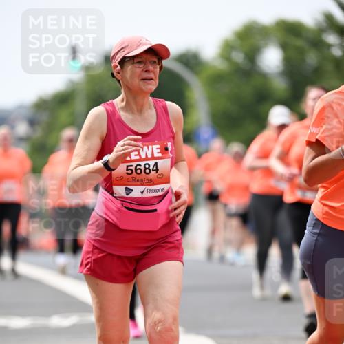 15.06.2025 - REWE Women's Run Dr. Thomas Lammeyer http://msf.ph/oto/7986181 15.06.2025 10:47:43 Laufen 5684 meine-sportfotos.de