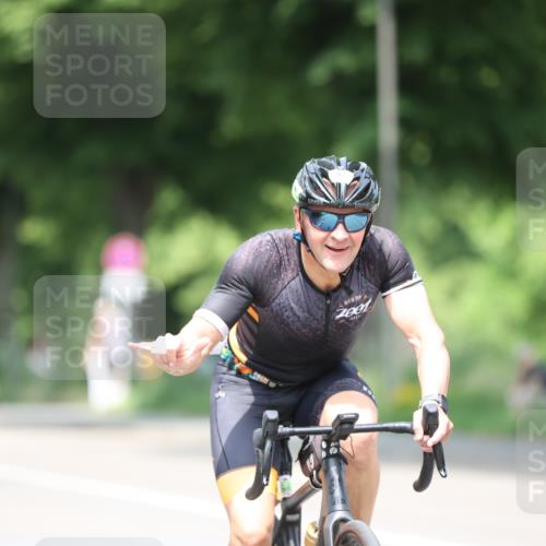 15.06.2025 - 7 Türme Triathlon Yannick Fuchs http://msf.ph/oto/7986191 15.06.2025 12:57:06 Radfahren 248, 315, 360, 388, 390, 440, 640, 664, 1072 meine-sportfotos.de