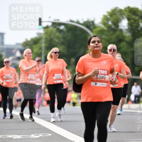 15.06.2025 - REWE Women's Run Dr. Thomas Lammeyer http://msf.ph/oto/7986218 15.06.2025 10:47:45 Laufen 5399 meine-sportfotos.de
