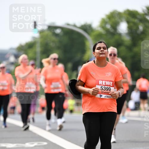 15.06.2025 - REWE Women's Run Dr. Thomas Lammeyer http://msf.ph/oto/7986225 15.06.2025 10:47:45 Laufen 5399 meine-sportfotos.de