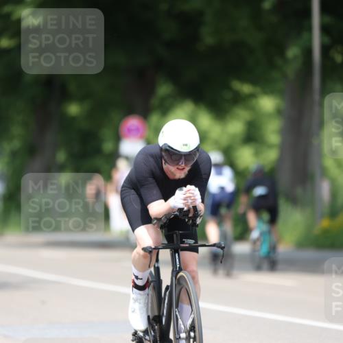 15.06.2025 - 7 Türme Triathlon Yannick Fuchs http://msf.ph/oto/7986238 15.06.2025 12:57:10 Radfahren 248, 316, 390, 568, 640, 1072 meine-sportfotos.de