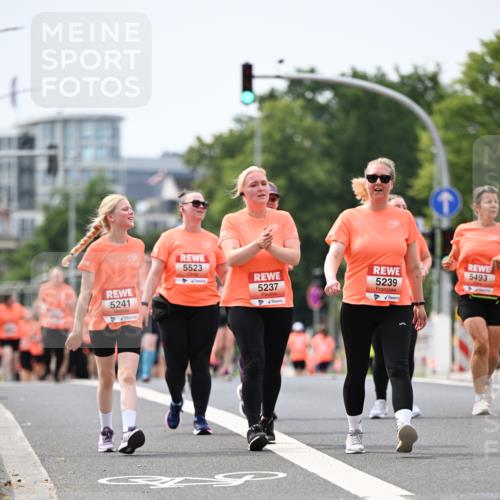 15.06.2025 - REWE Women's Run Dr. Thomas Lammeyer http://msf.ph/oto/7986345 15.06.2025 10:47:47 Laufen 5241, 5523, 5237, 5239, 5493 meine-sportfotos.de