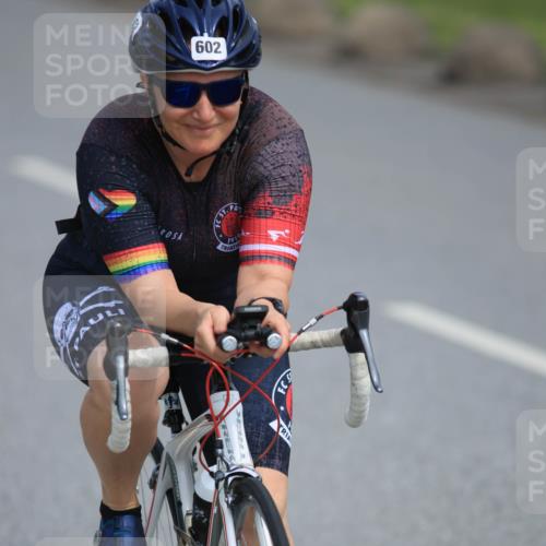 15.06.2025 - 27. Vierlanden-Triathlon H.Heesch http://msf.ph/oto/7986460 15.06.2025 11:11:50 Radfahren 212, 602 meine-sportfotos.de