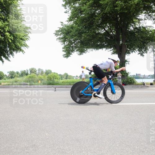15.06.2025 - 7 Türme Triathlon Yannick Fuchs http://msf.ph/oto/7986481 15.06.2025 12:07:48 Radfahren 280, 282, 285, 292, 333 meine-sportfotos.de