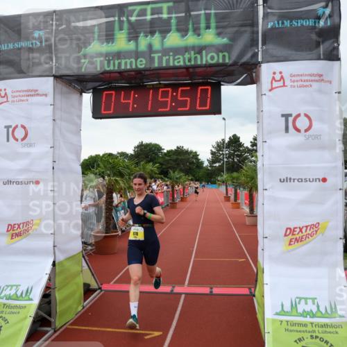 15.06.2025 - 7 Türme Triathlon Michael Strokosch http://msf.ph/oto/7986646 15.06.2025 14:19:50 Ziel 704, 878, 1117 meine-sportfotos.de