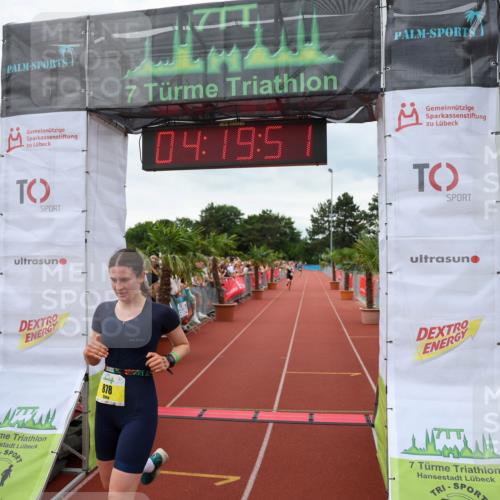 15.06.2025 - 7 Türme Triathlon Michael Strokosch http://msf.ph/oto/7986653 15.06.2025 14:19:51 Ziel 704, 878, 1117 meine-sportfotos.de