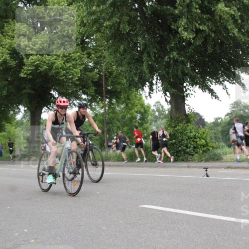 15.06.2025 - 7 Türme Triathlon Yannick Fuchs http://msf.ph/oto/7986696 15.06.2025 13:51:22 Radfahren  meine-sportfotos.de