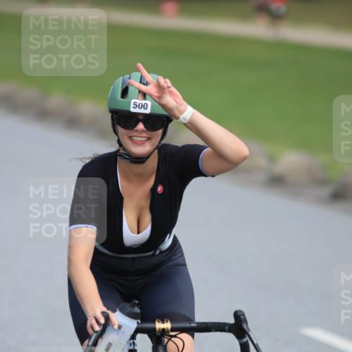 15.06.2025 - 27. Vierlanden-Triathlon H.Heesch http://msf.ph/oto/7986729 15.06.2025 11:12:45 Radfahren 500, 578 meine-sportfotos.de