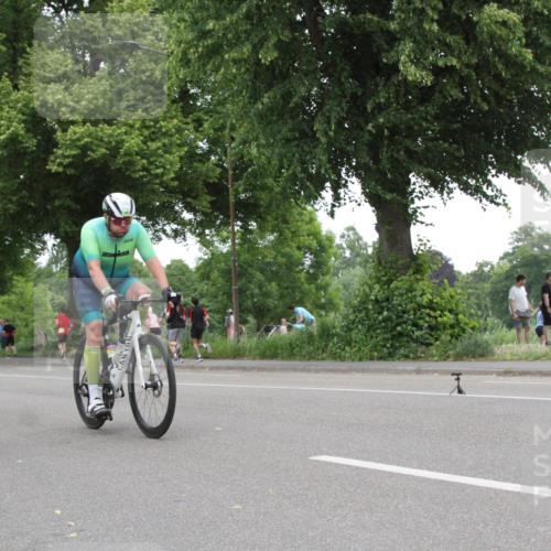 15.06.2025 - 7 Türme Triathlon Yannick Fuchs http://msf.ph/oto/7986733 15.06.2025 13:51:26 Radfahren  meine-sportfotos.de