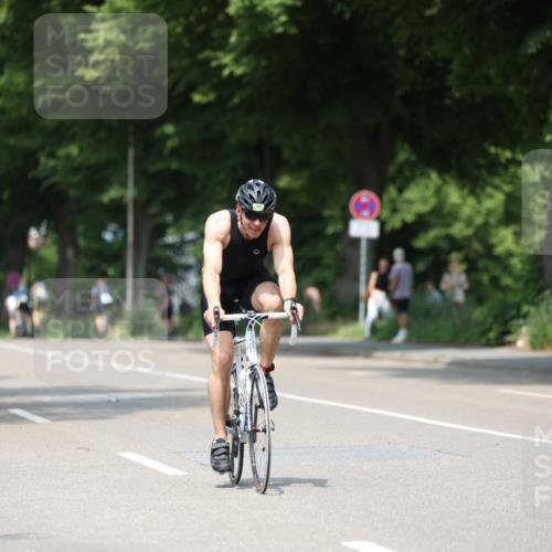 15.06.2025 - 7 Türme Triathlon Yannick Fuchs http://msf.ph/oto/7986741 15.06.2025 12:57:35 Radfahren 499, 639, 647, 855, 862, 978 meine-sportfotos.de