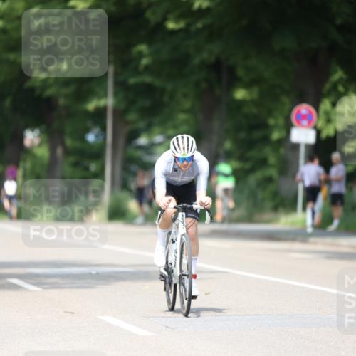 15.06.2025 - 7 Türme Triathlon Yannick Fuchs http://msf.ph/oto/7986808 15.06.2025 12:57:49 Radfahren 244, 277, 485, 635, 760, 916, 1105 meine-sportfotos.de