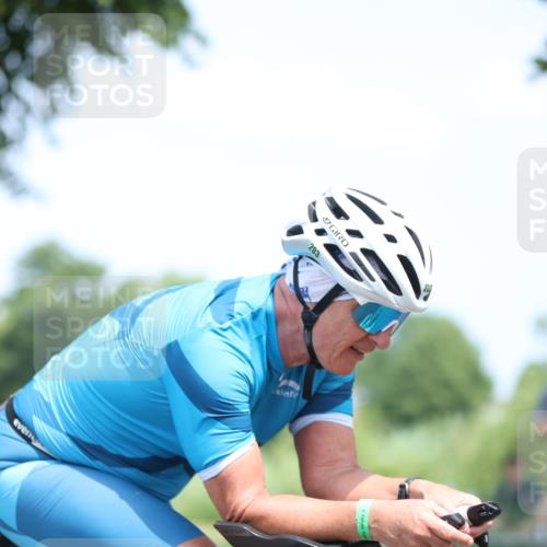 15.06.2025 - 7 Türme Triathlon Yannick Fuchs http://msf.ph/oto/7986939 15.06.2025 12:58:04 Radfahren 339, 422, 557, 998, 1045, 1104 meine-sportfotos.de
