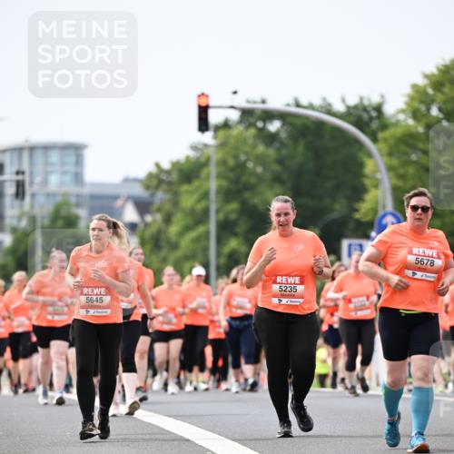 15.06.2025 - REWE Women's Run Dr. Thomas Lammeyer http://msf.ph/oto/7986960 15.06.2025 10:48:02 Laufen 5645, 5235, 5678 meine-sportfotos.de