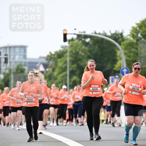 15.06.2025 - REWE Women's Run Dr. Thomas Lammeyer http://msf.ph/oto/7986976 15.06.2025 10:48:02 Laufen 5645, 5235, 5678 meine-sportfotos.de